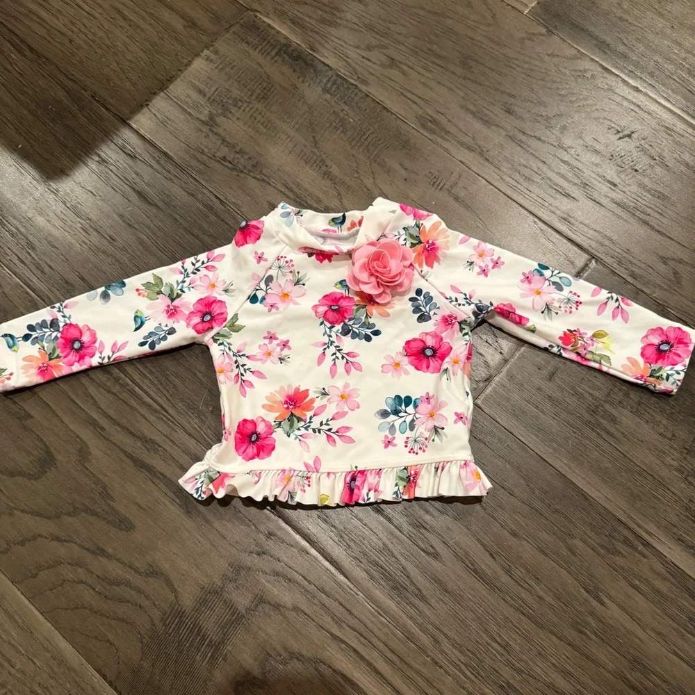 *SWIM SALE* Girls‎ infant Rashguards Swim top set 6-9 mo